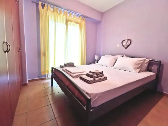 Petite Palace Fourka — view 4